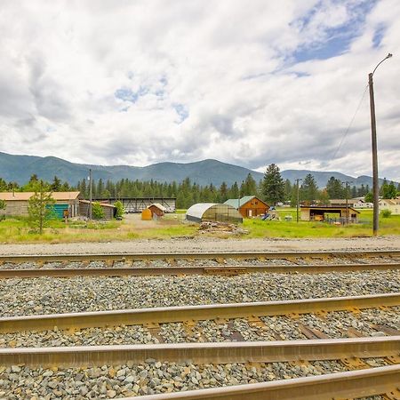 Cozy Thompson Falls Cabin With Mountain Views Villa ภายนอก รูปภาพ